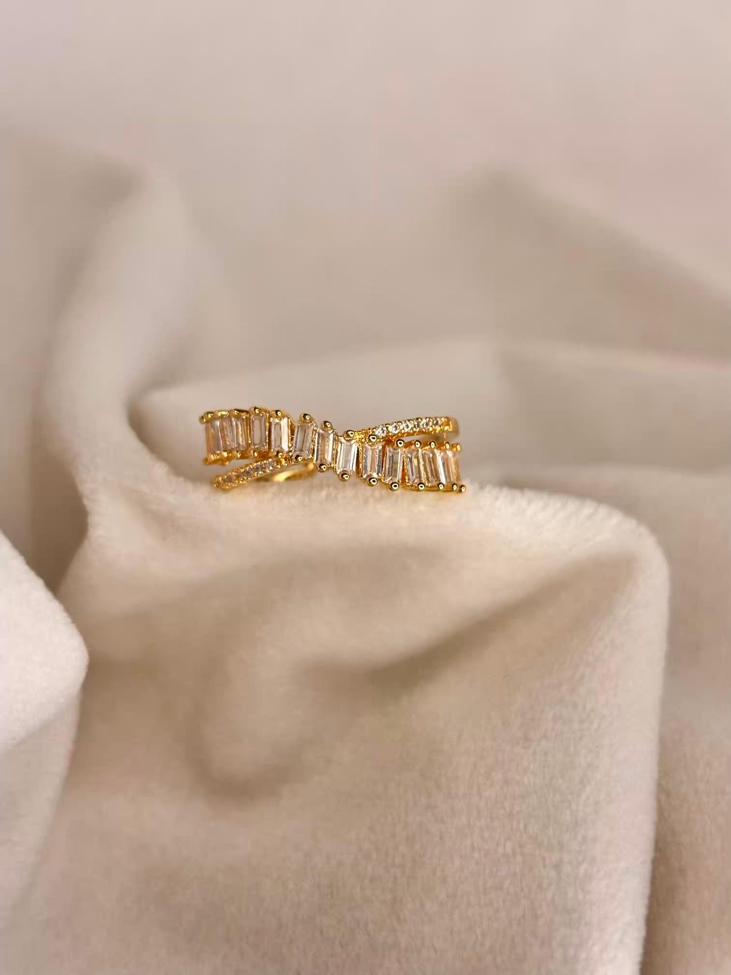 Criss Cross 18K Gold Plated Adjustable Ring