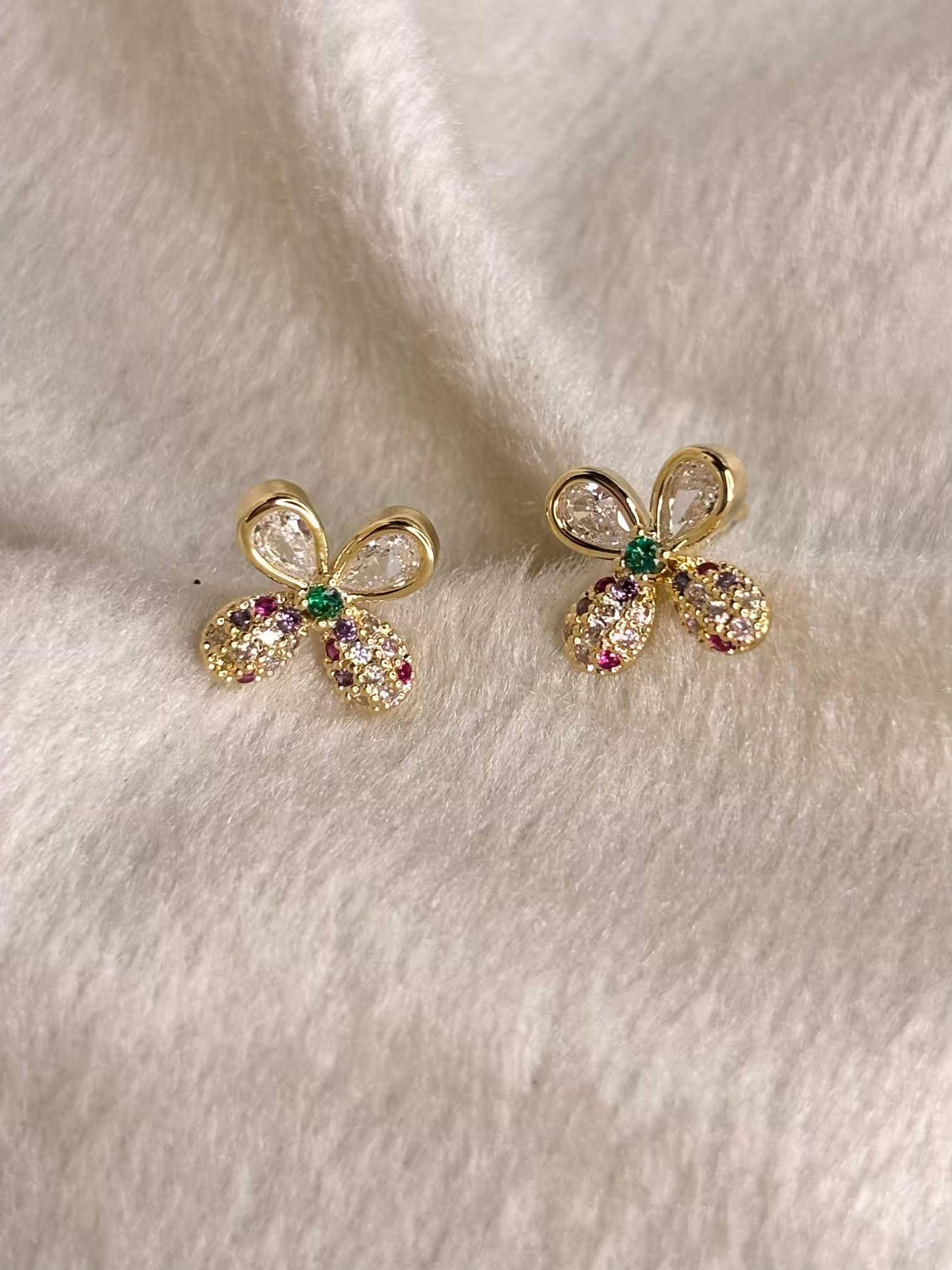 Vanilla Flora Earrings 18K Gold Plated Premium Earrings