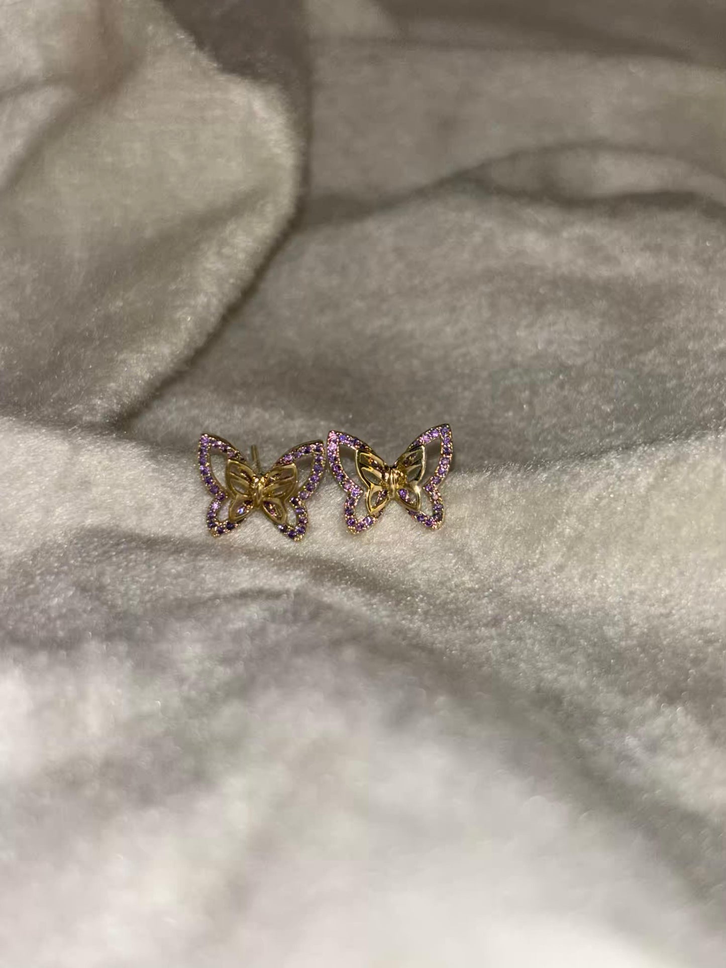 Silky Flutter Earrings 18K Gold Plated Premium Earrings