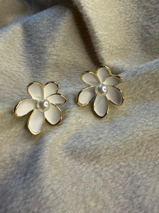 White Pearl Flower Studs Gold Plated Earrings