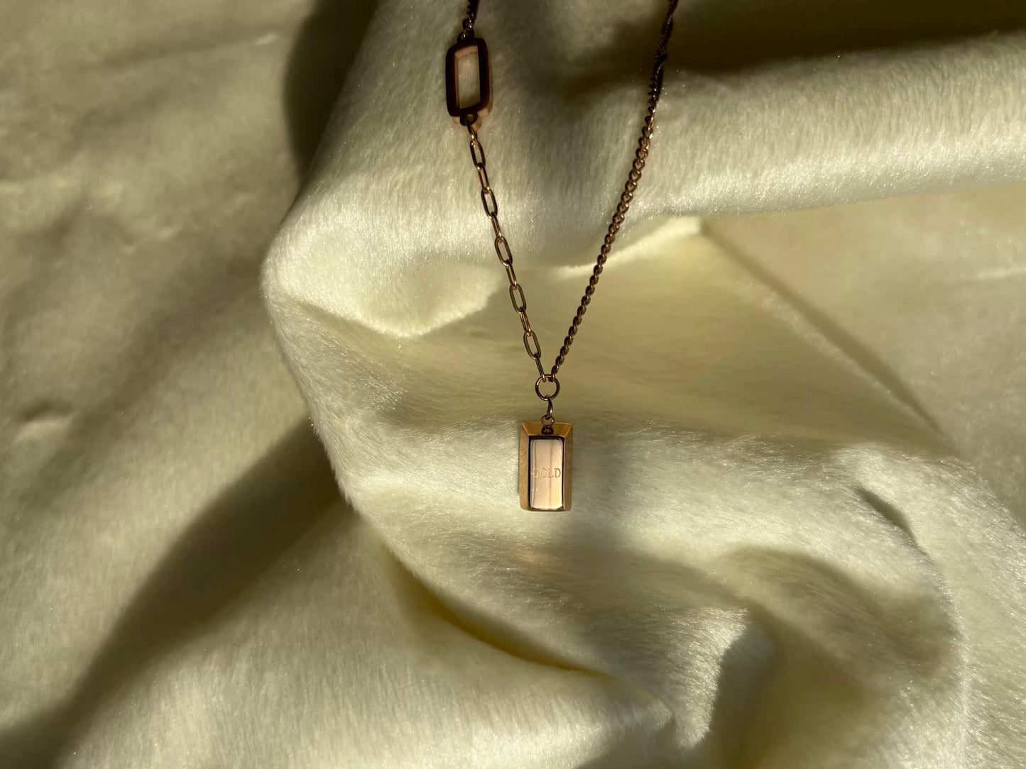 Bar Necklace Rose Gold Plated Premium Necklace