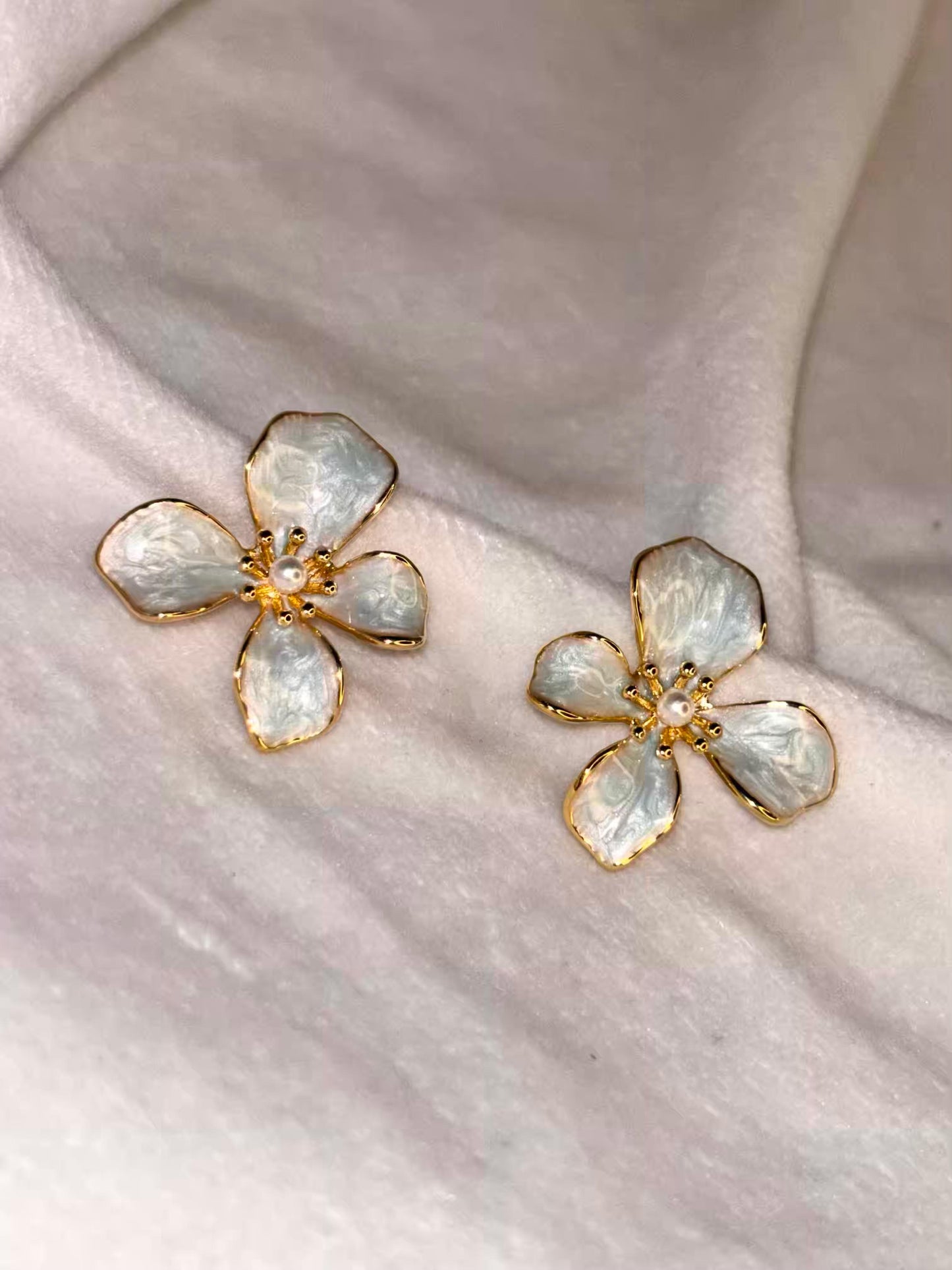 White Flora Ear Studds 18K Gold Plated Premium Earrings