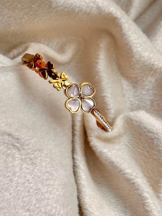 For Thin Wrist Solo Clover 18K Gold plated Premium Bangle 2.2 - 2.4 Size