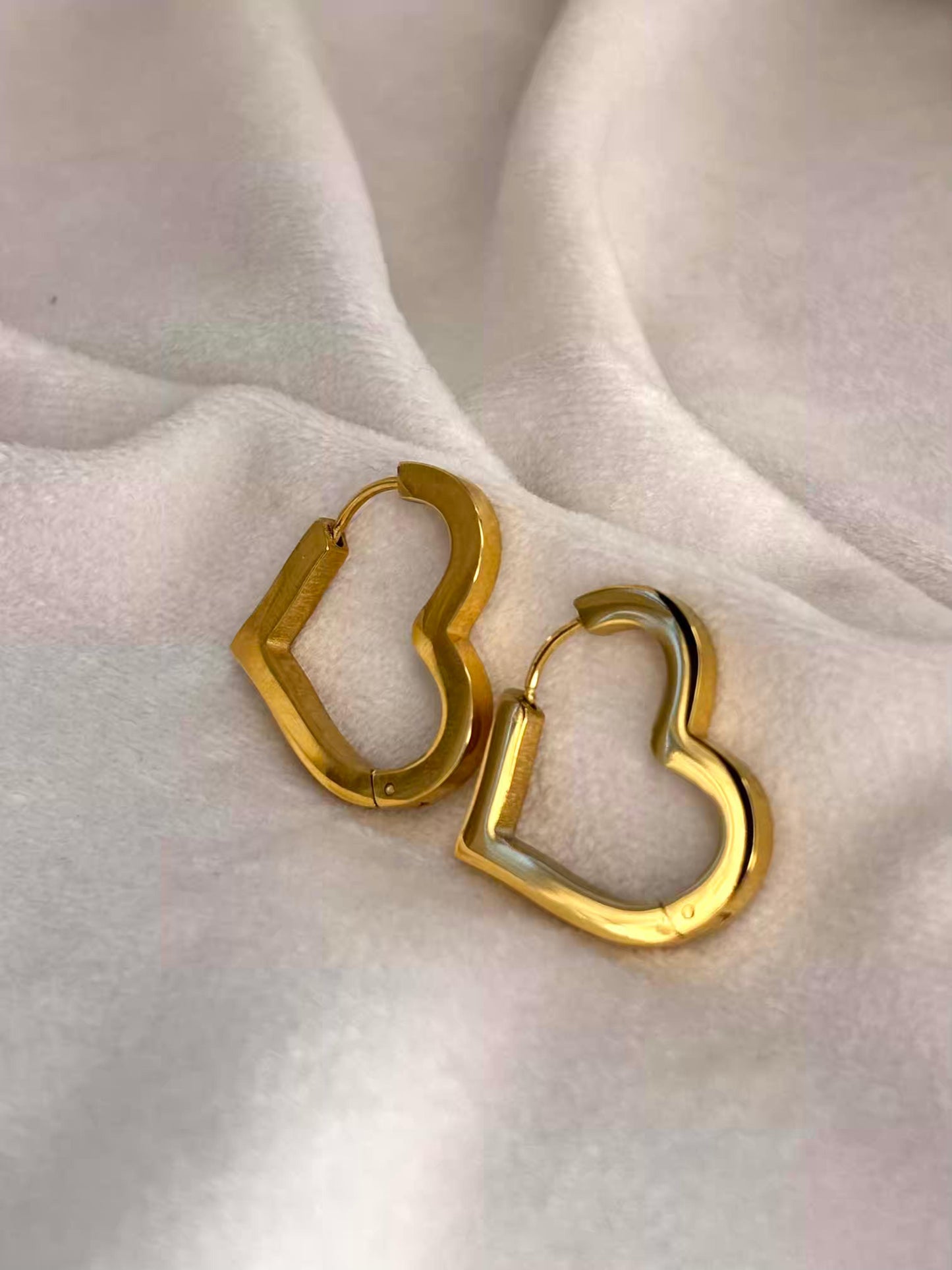 Halo Hearts Ear Studds 18K Gold Plated Premium Earrings