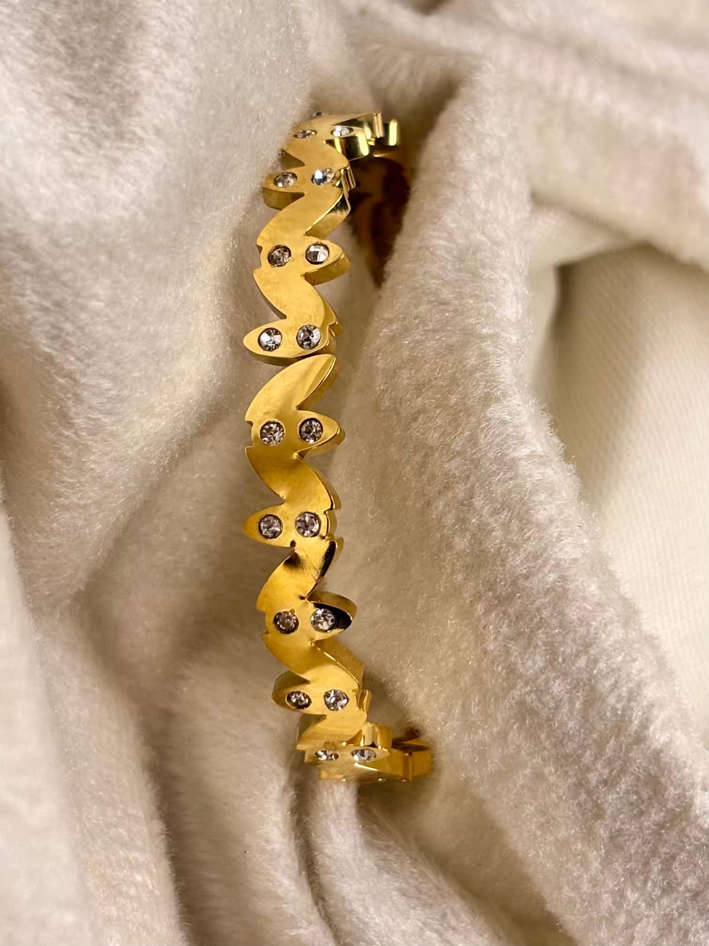 For Thin Wrist Studded Wave Bangle 18K Gold plated Premium Bangle 2.2 - 2.4 Size