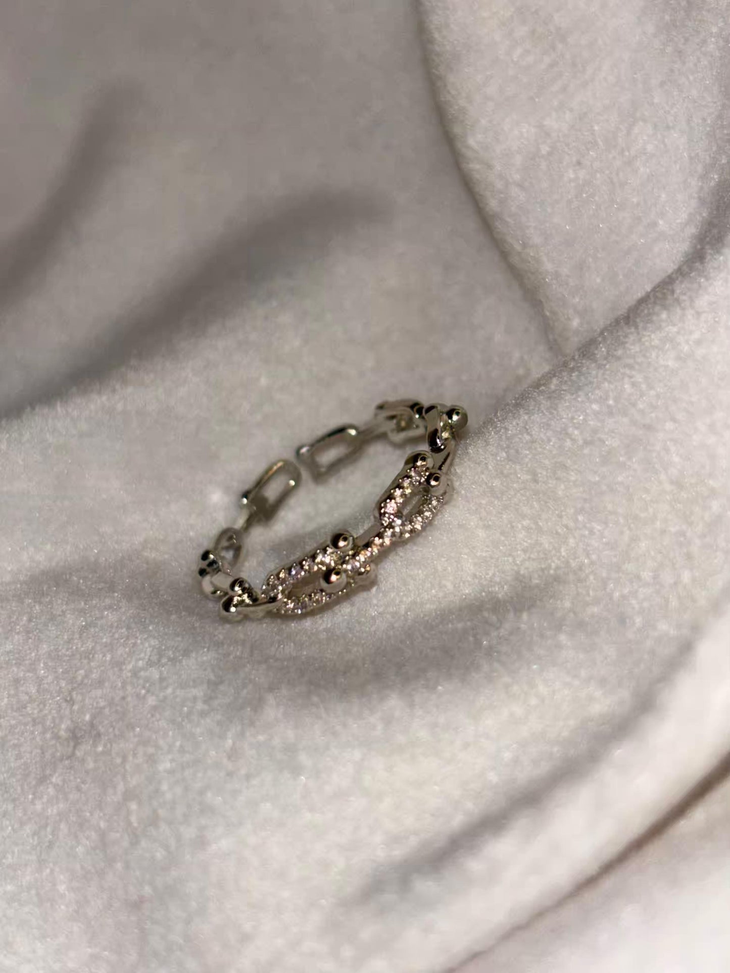 Interlocked Chain Ring (Silver) Adjustable Ring