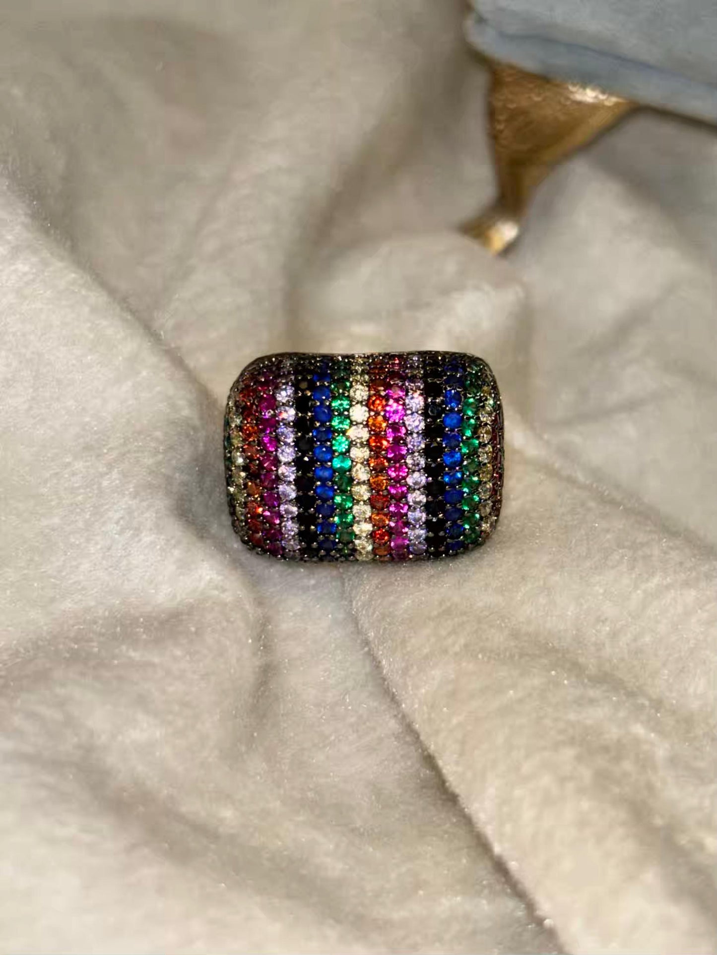 Pushtaini Colorburst Size 9 US Motif Premium Ring -Silver Plated