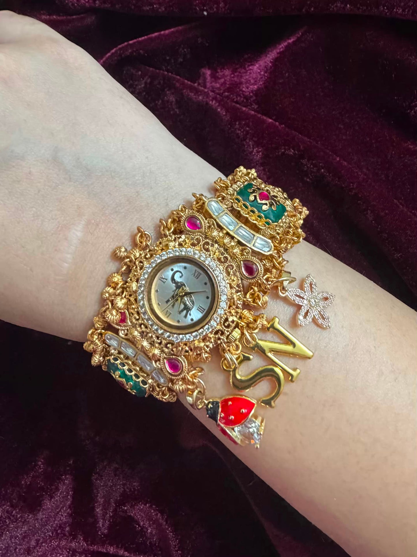Bee Floral Emerald Meenakari Round Dial Luxury Watch Rakhi (Free Initial)