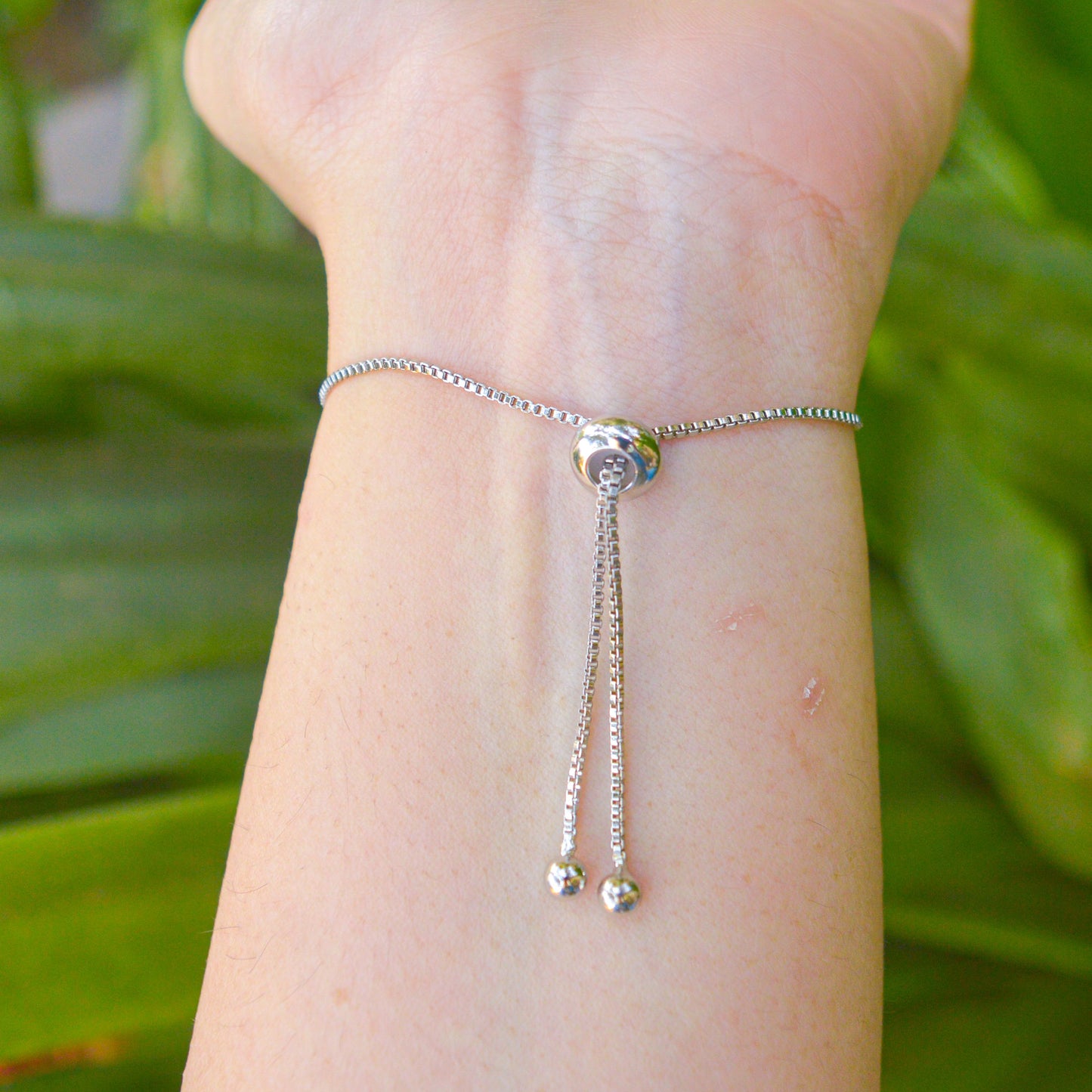 Silver Color Round Mother of Pearl Evil Eye Bracelet