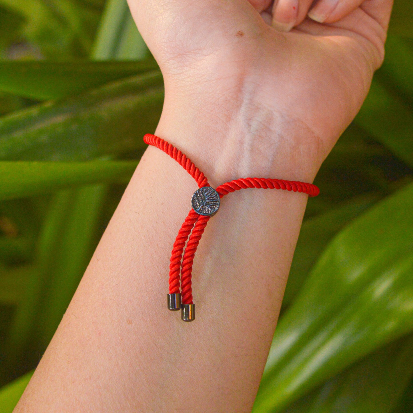 Round Red Band Evil Eye Bracelet ( Black Nickel )