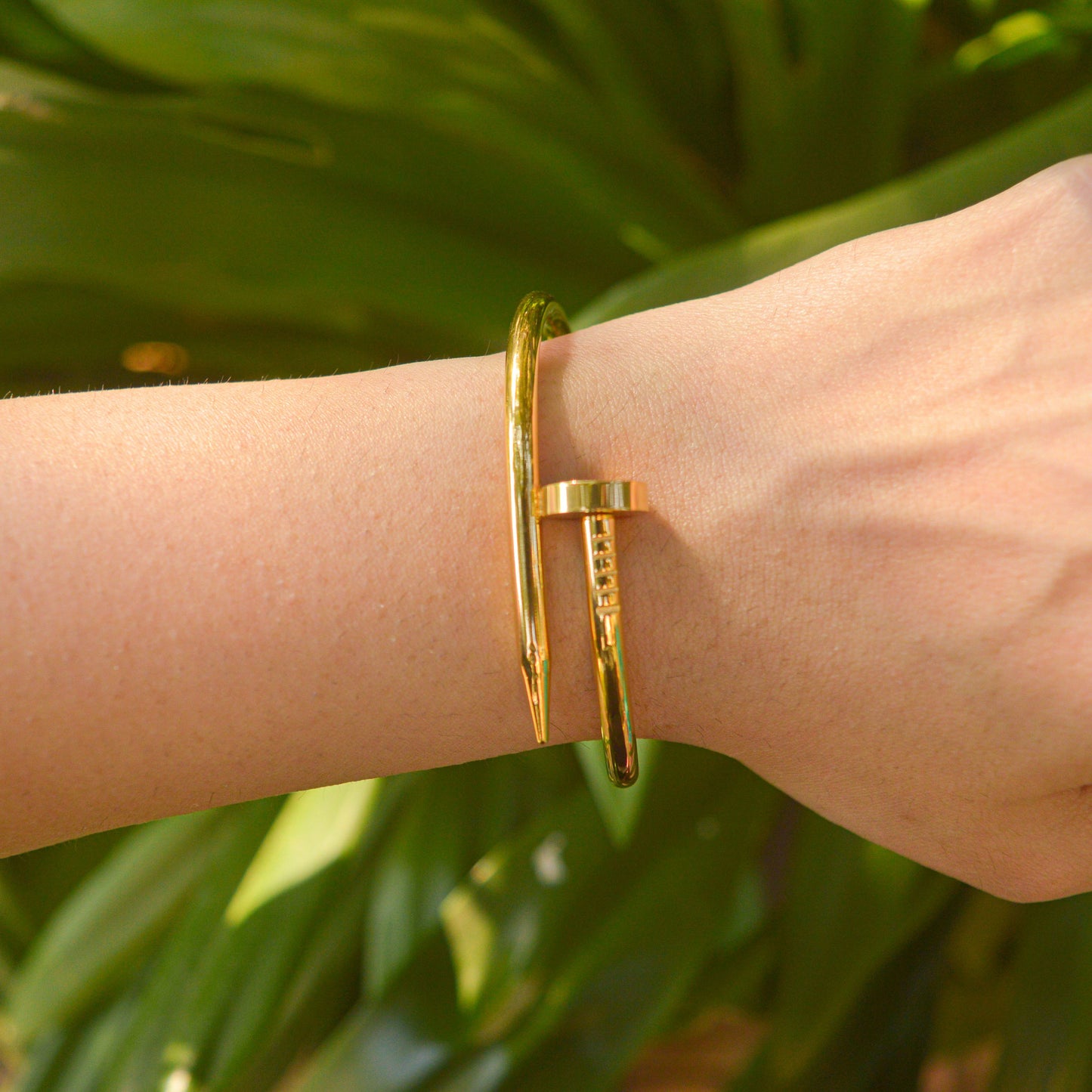 Nail Style Kadha Bangle Bracelet - Gold