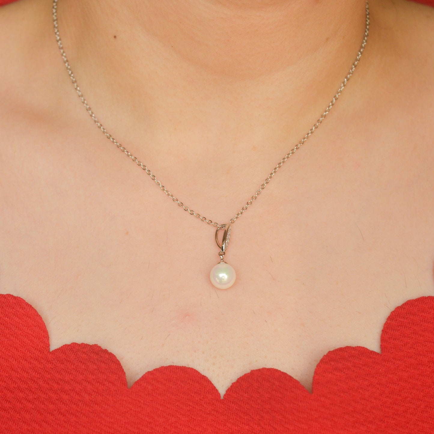 Pearl Necklace - Silver