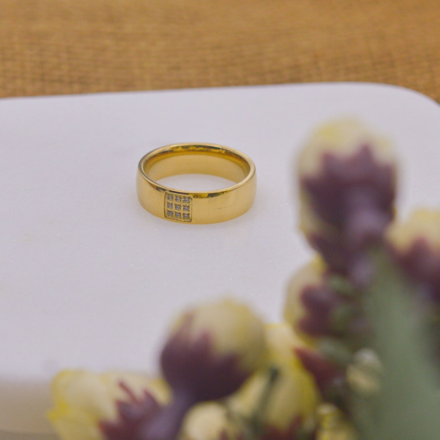 Gold Square Diamonds Ring - Unisex