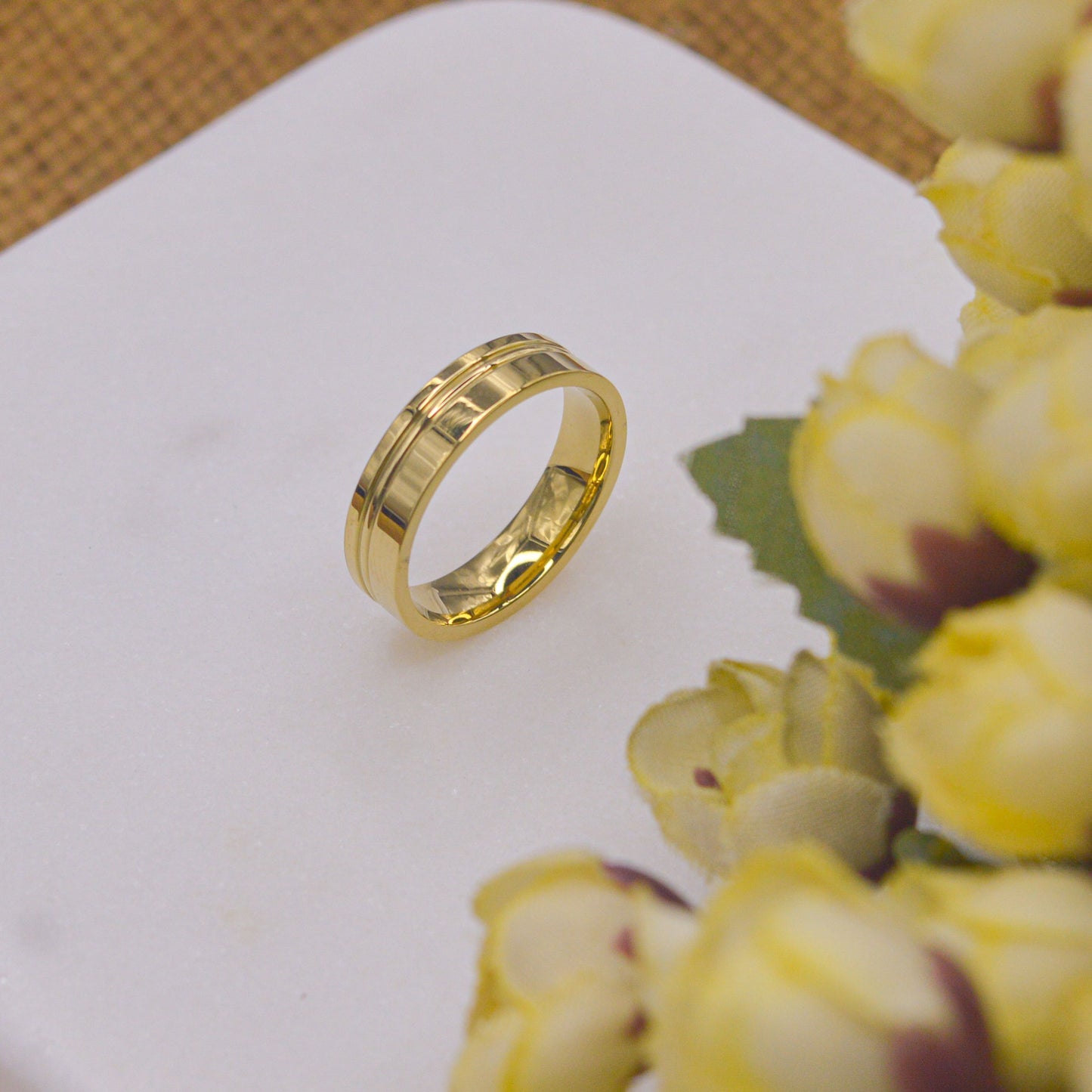 18k Gold Plated Classic Plain Gold Ring Band - Unisex