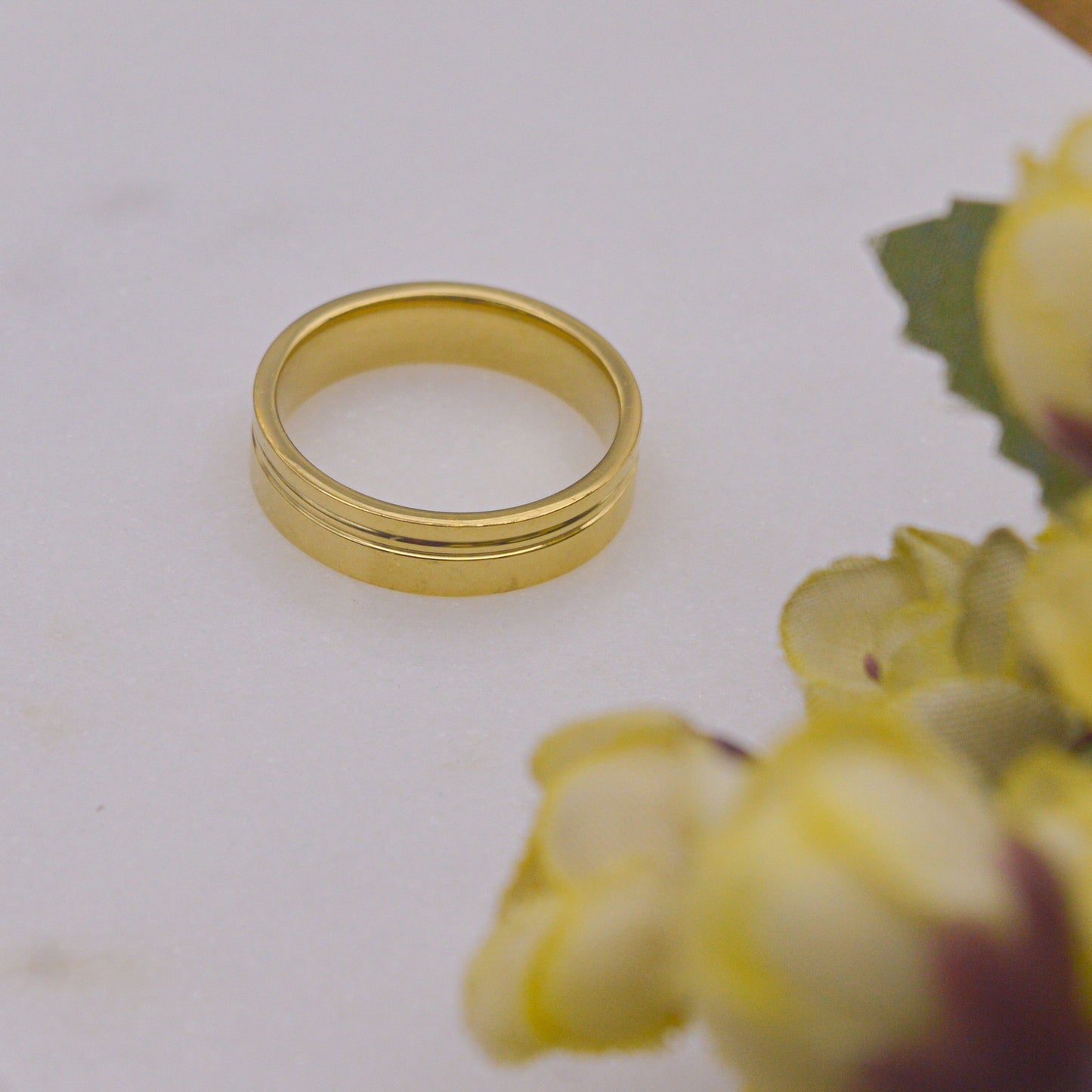 18k Gold Plated Classic Plain Gold Ring Band - Unisex