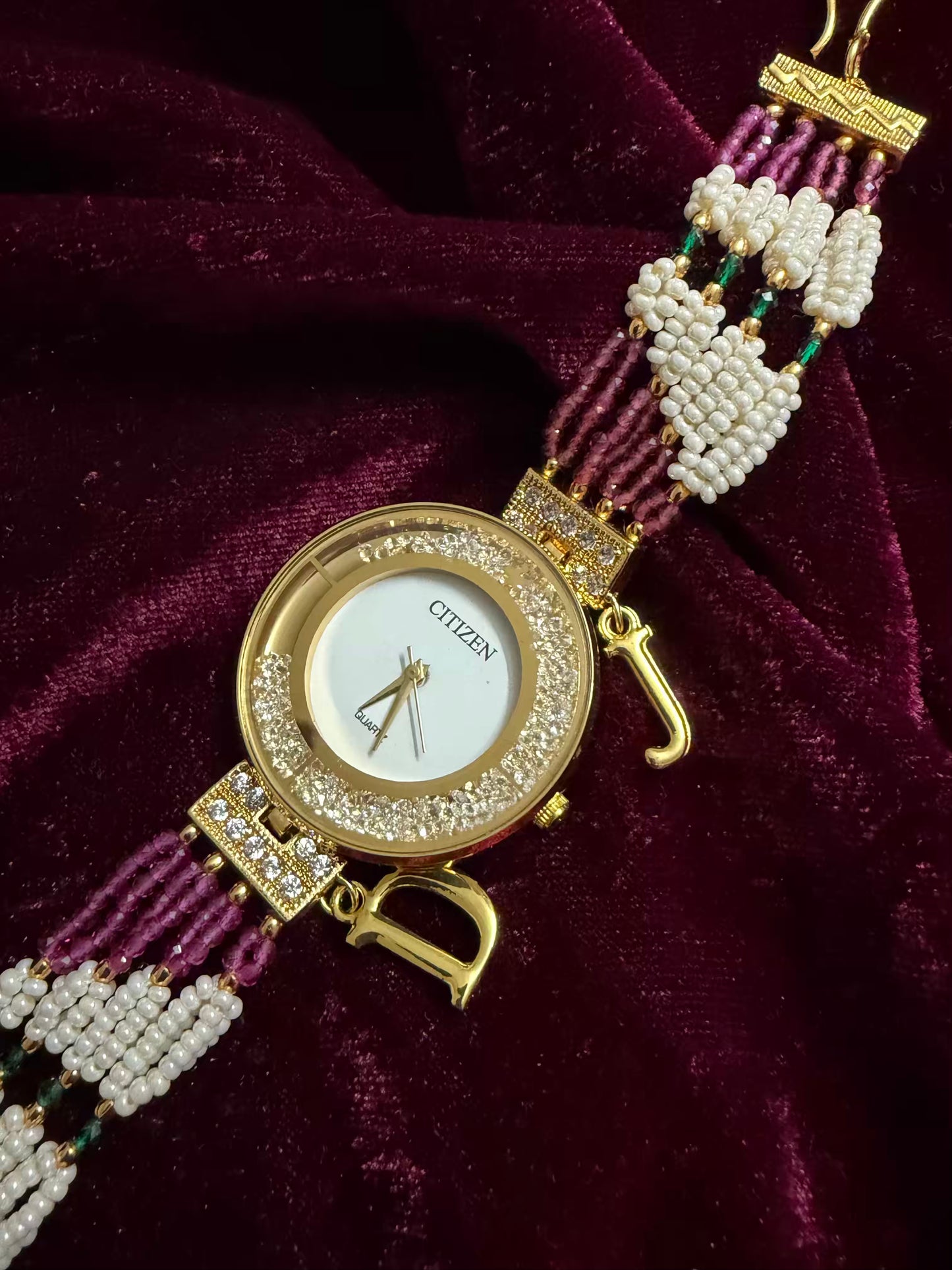 Diamonds Dial Maharani Watch Heritage Bracelet