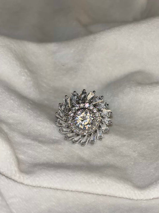 Noor Solitaire Silver Ring