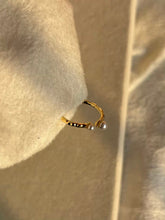 Load image into Gallery viewer, Pearly Baby Ring ( Gold)
