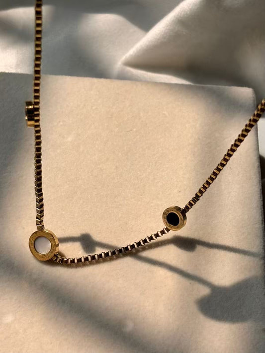 Roman Thick Chain Necklace - Gold