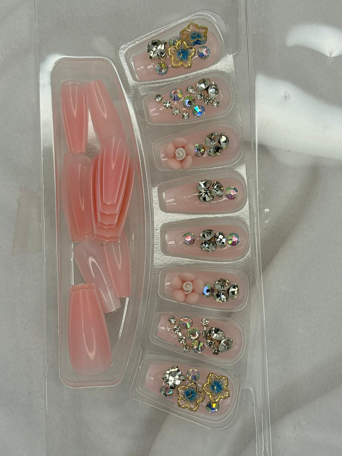 Baby Pink Flowery Party Style / Bridal Press On Nails ( Set of 24 )