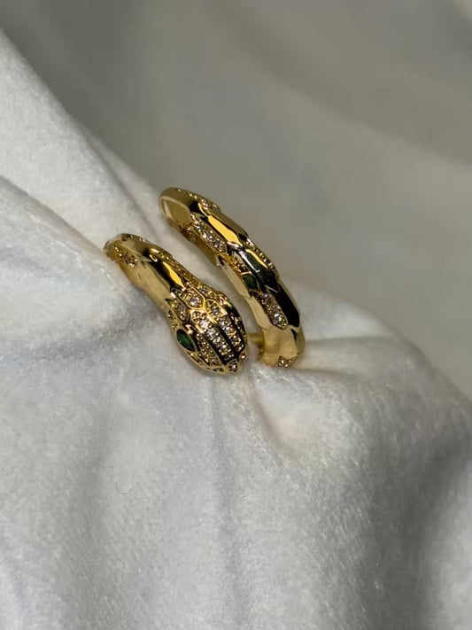 Premium Full Gold Skin Snake Adjustable Ring ( Gold )