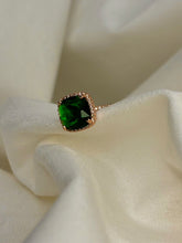 Load image into Gallery viewer, Green Emerald Cushion Ring( Rose Gold )Adjustable
