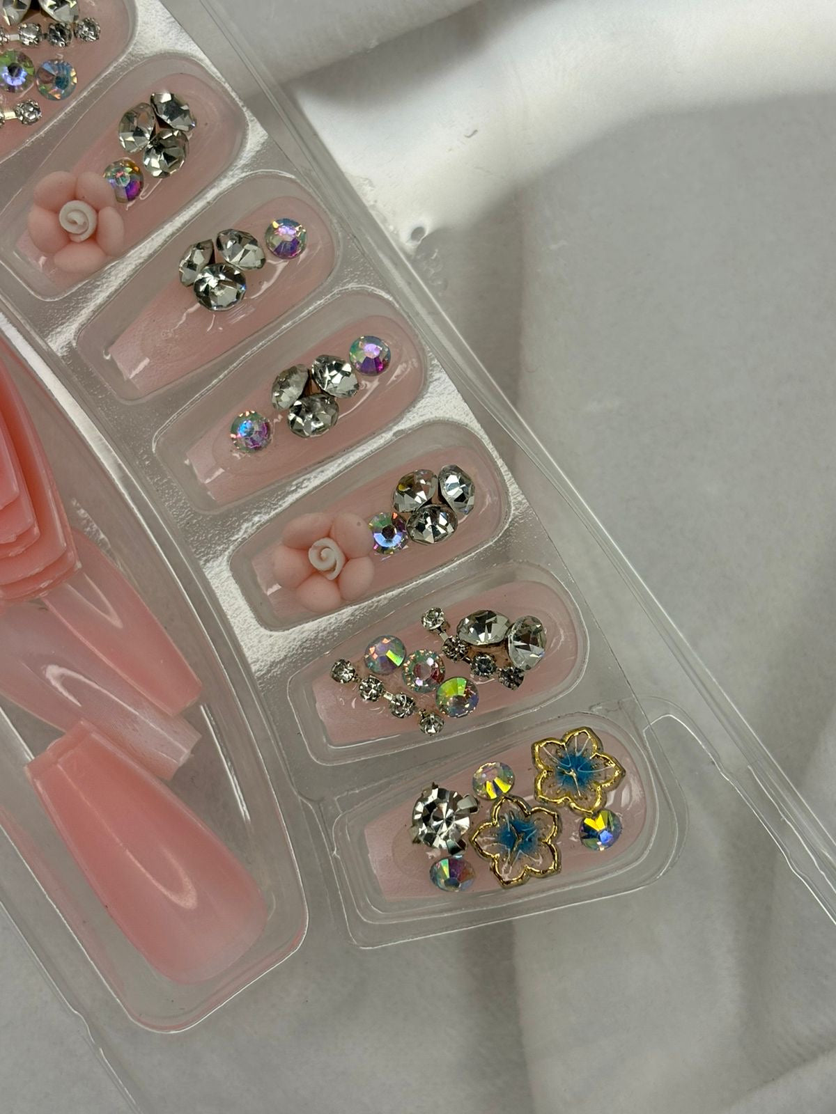Baby Pink Flowery Party Style / Bridal Press On Nails ( Set of 24 )