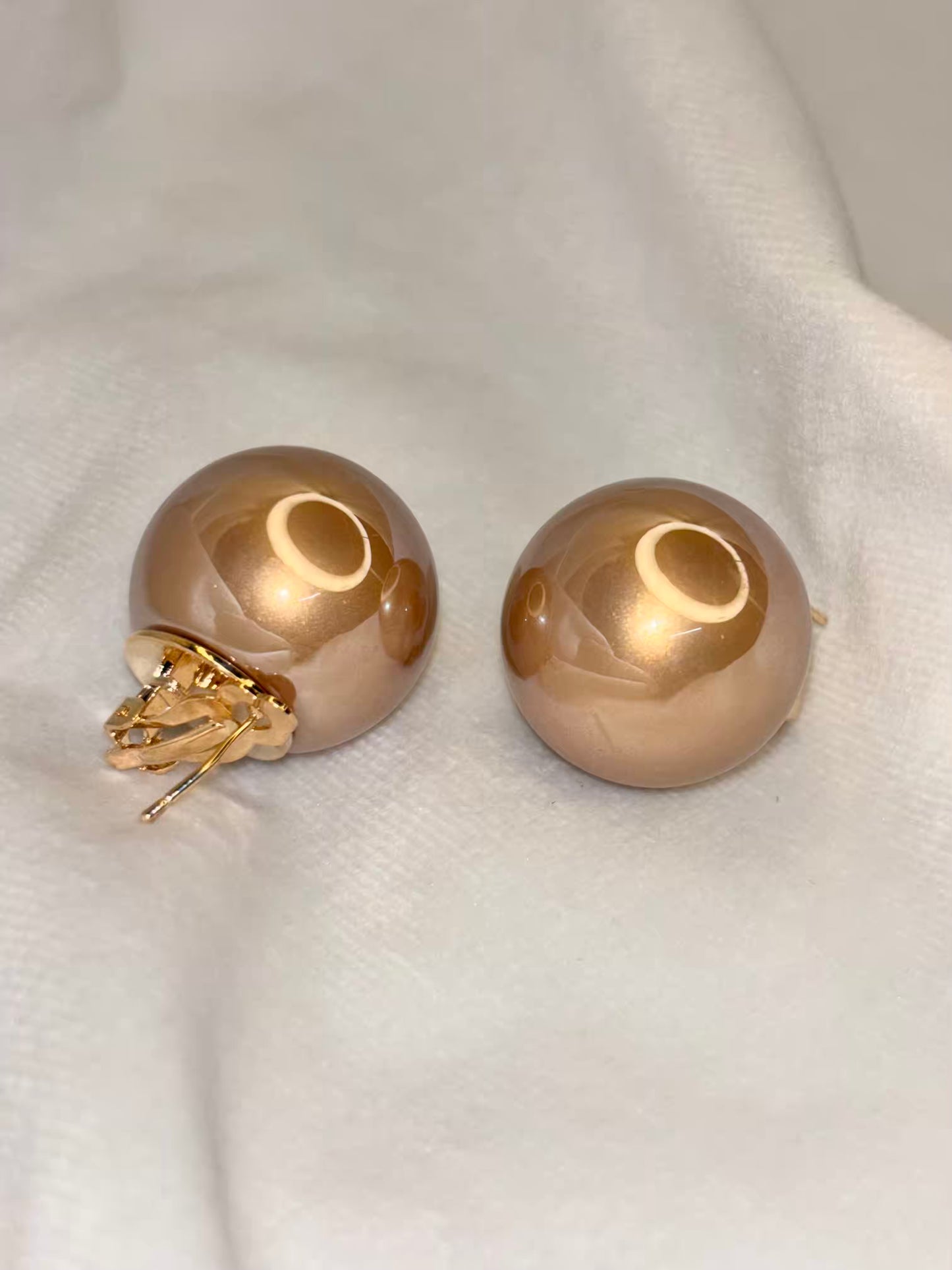 Bronze Gold Pearl Clip On Earrings - Gold Plated