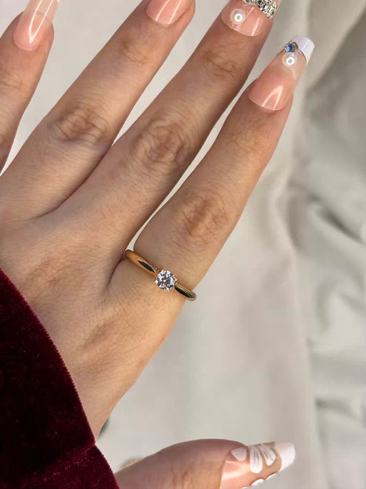 Minimal Solitaire Ring - Gold Plated