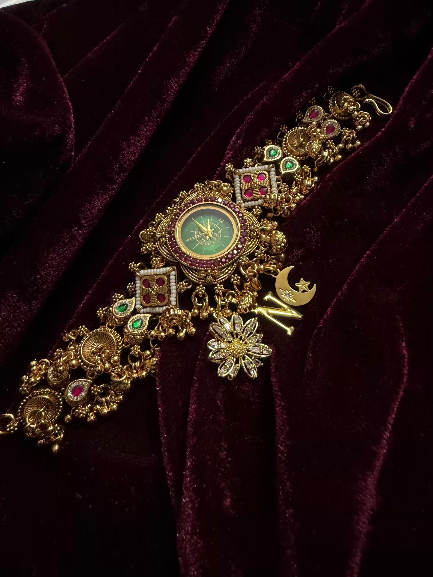 Swarnika Heritage Watch Rakhi in Premium Rajwadi plating (Free Initial)