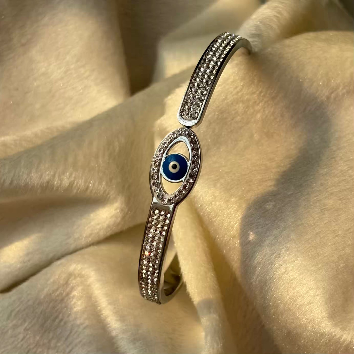 Evil Eye Silver Sleek Bangle