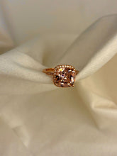 Load image into Gallery viewer, Baby pink Solitaire Ring( Rose Gold )
