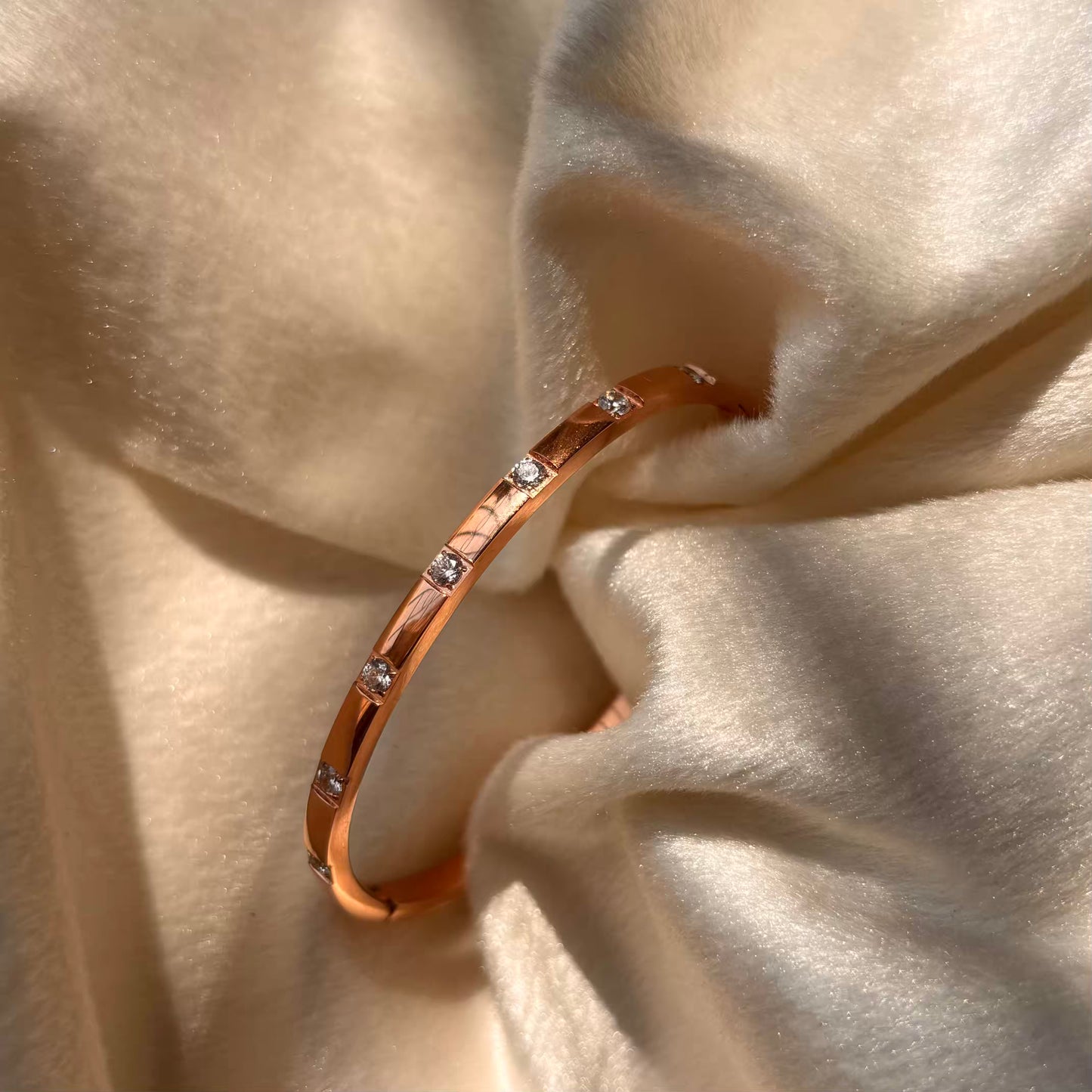 Rose Gold Diamond Sleek Bangle