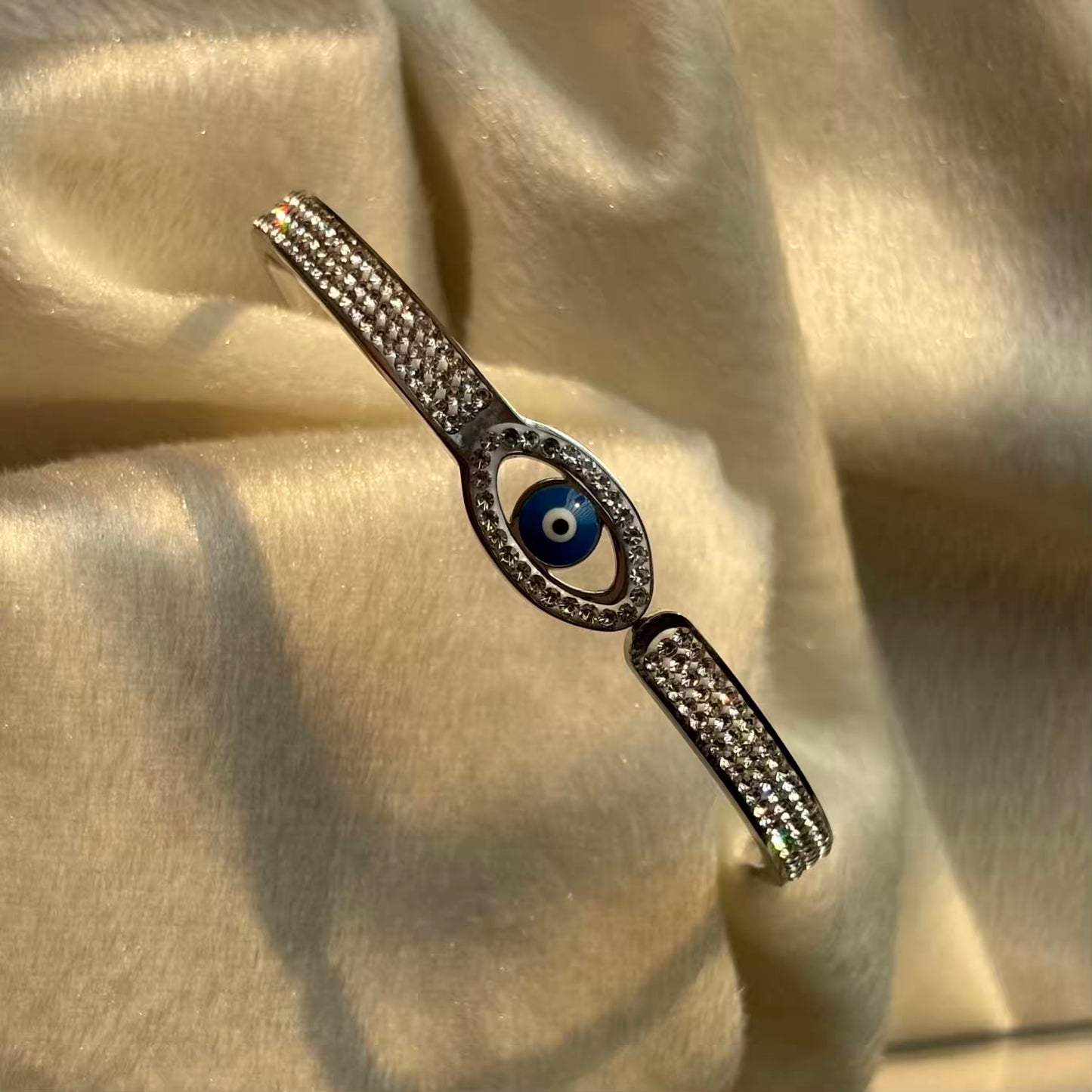 Evil Eye Silver Sleek Bangle