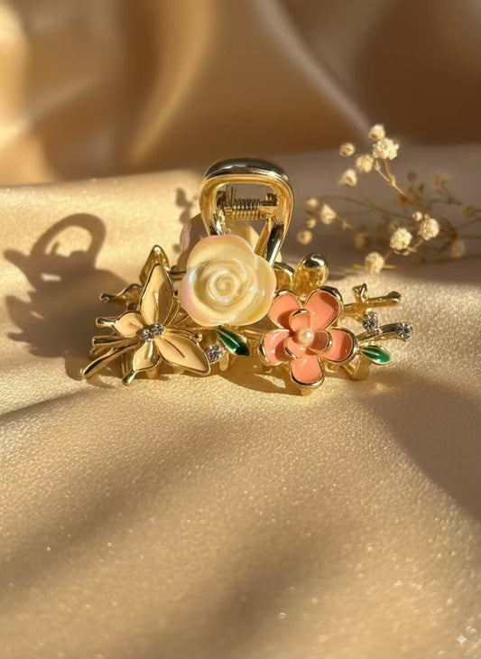 Pearly Rose Premium Claw Clip - Gold Plated