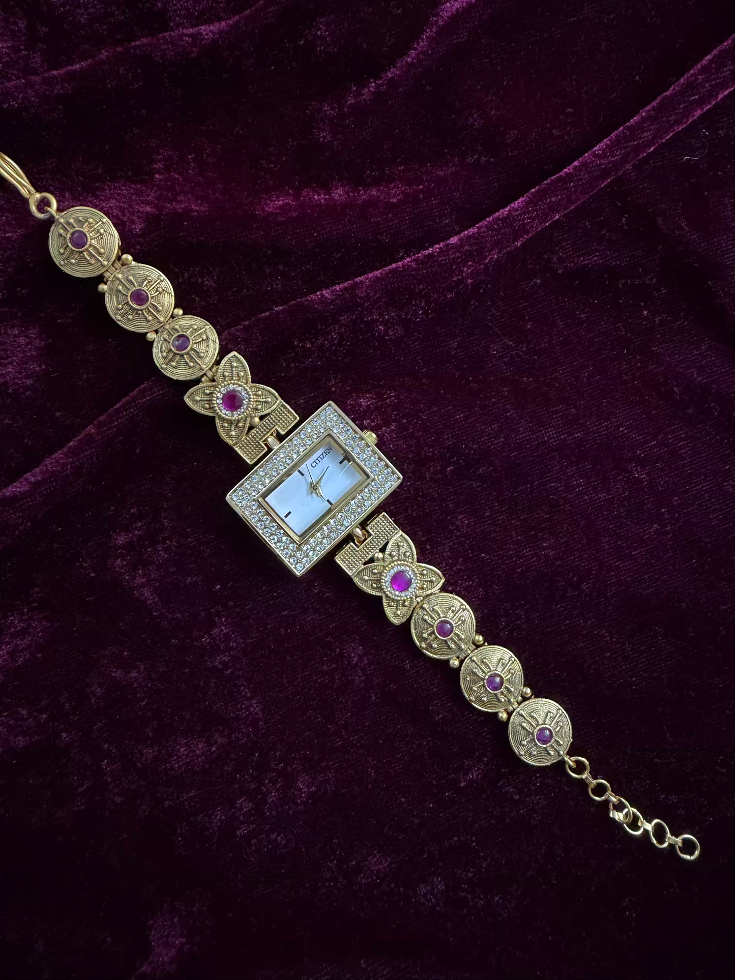 Square Dial Royal Gold Maharani Watch Design Heritage Bracelet