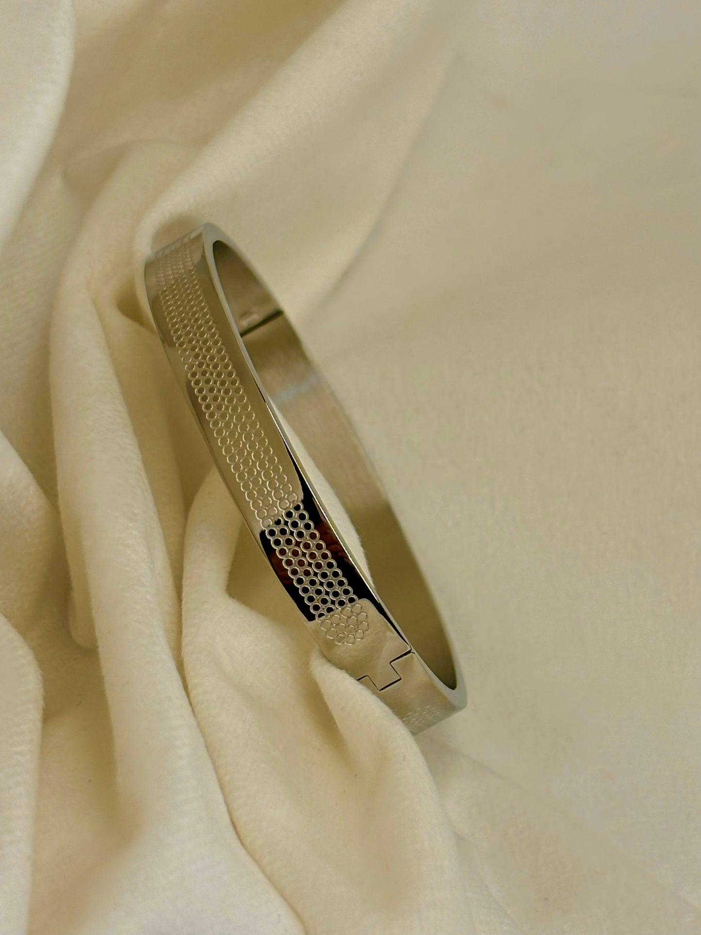 Simple Men Women Oval Silver Kadha Bangle Bracelet 2.8