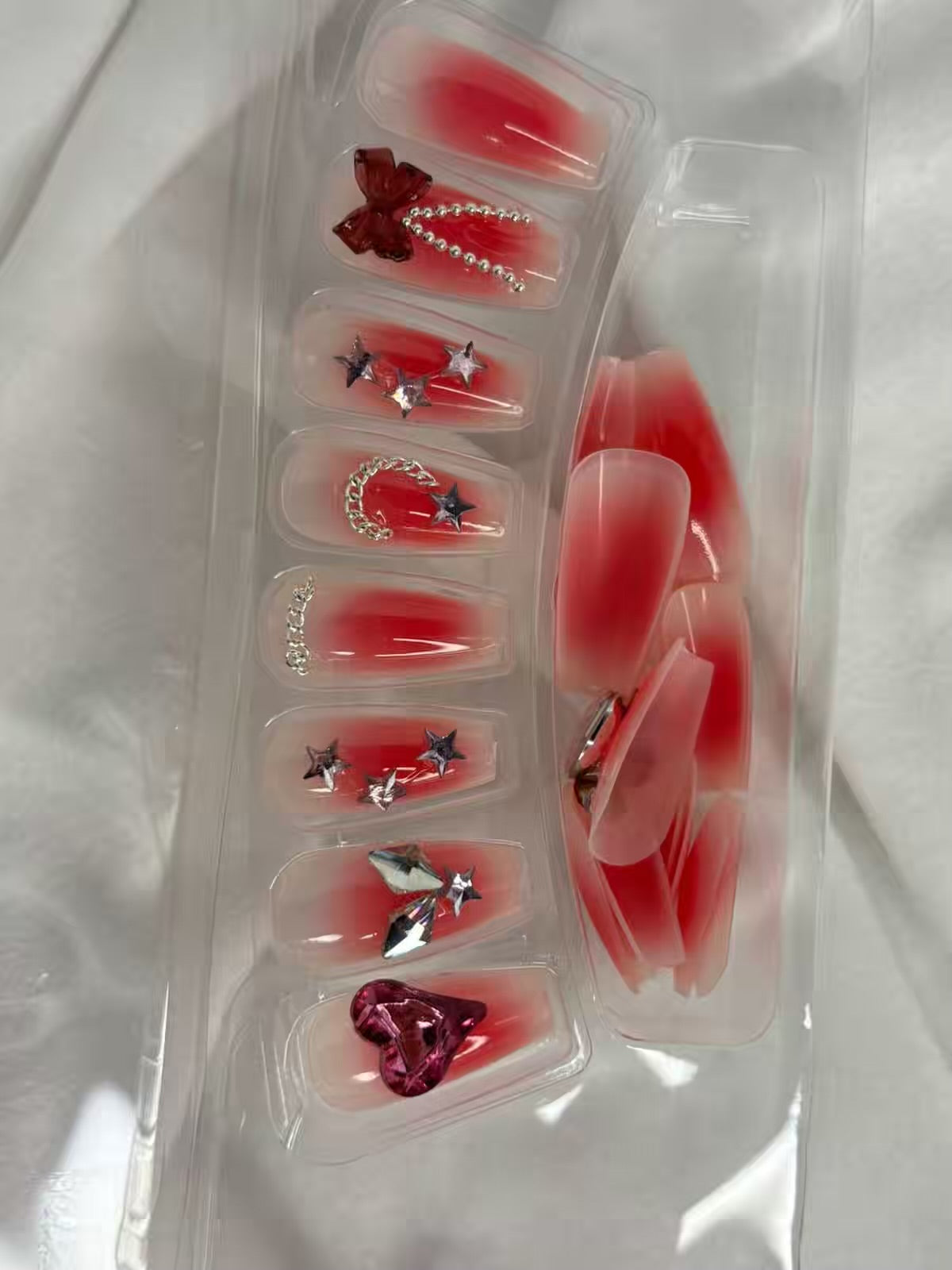 Red Chains Bows Shimmery Fancy Party Bridal Press On Nails ( Set of 24 )