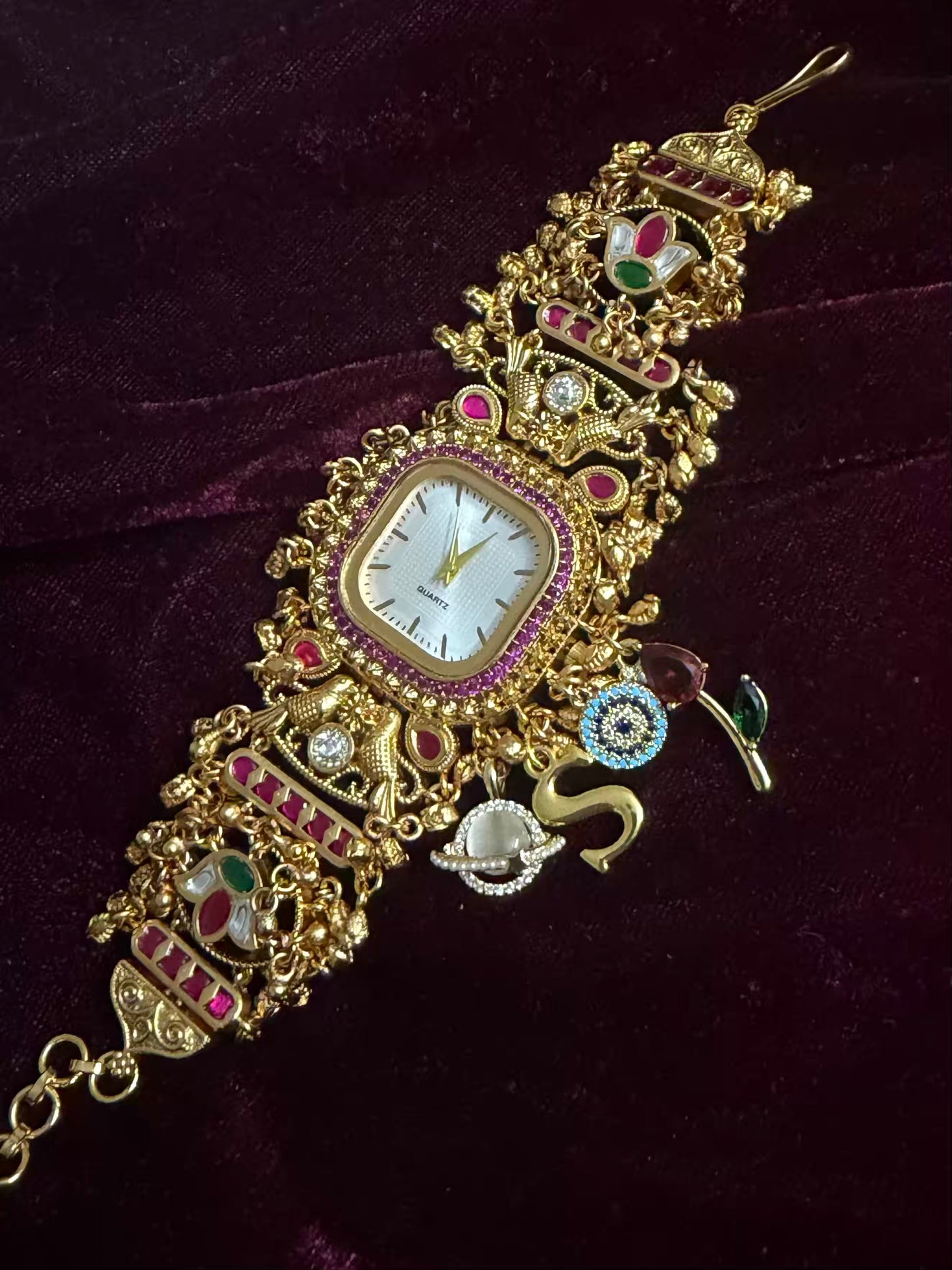 Square Dial Rosy Maharani Watch Design Heritage Bracelet (Customise FREE Initial )
