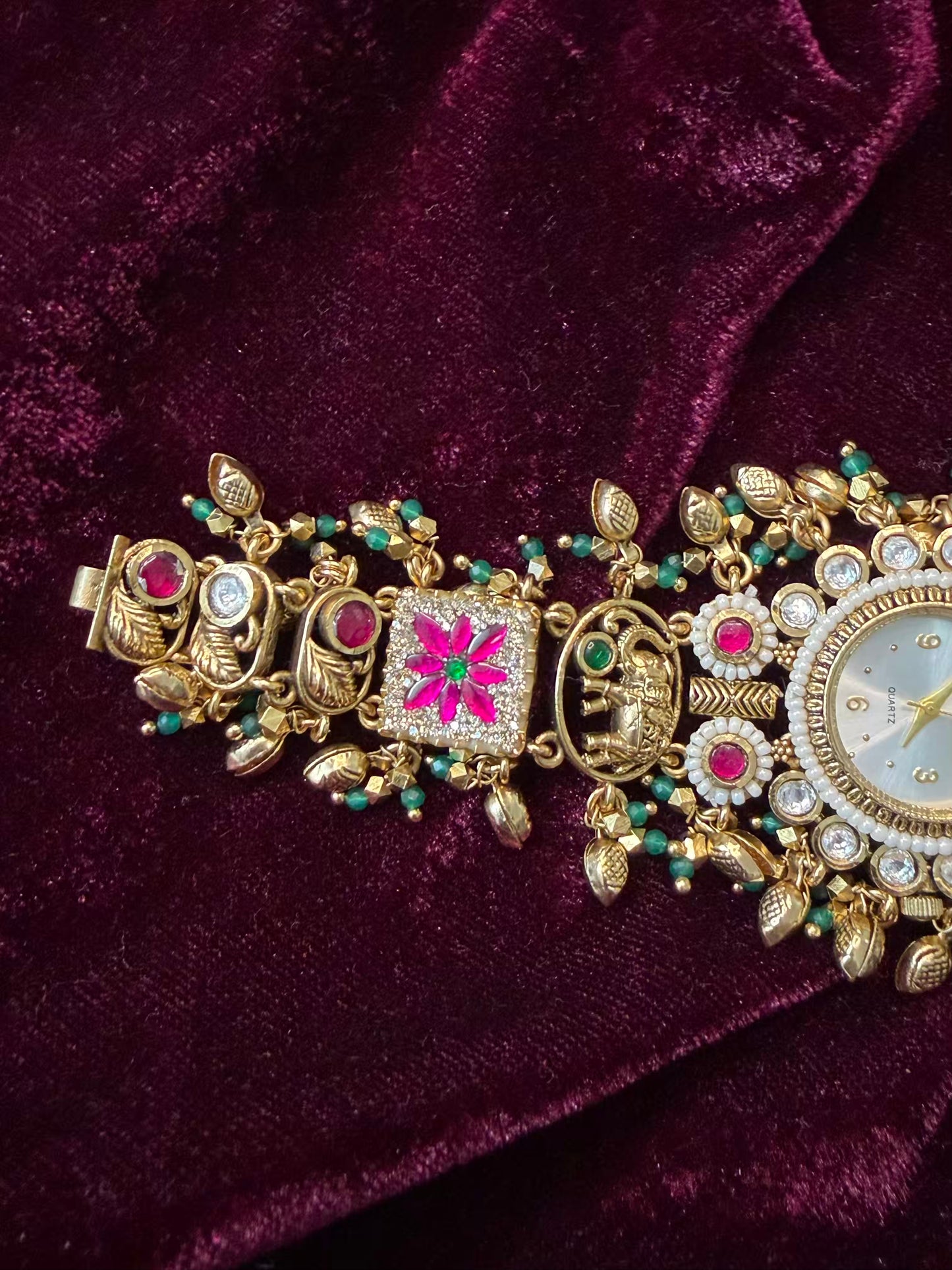 Vintage Look Thin Wrist Gold Plated Heritage Maharani Watch ( 2.2 - 2.4 Wrist )