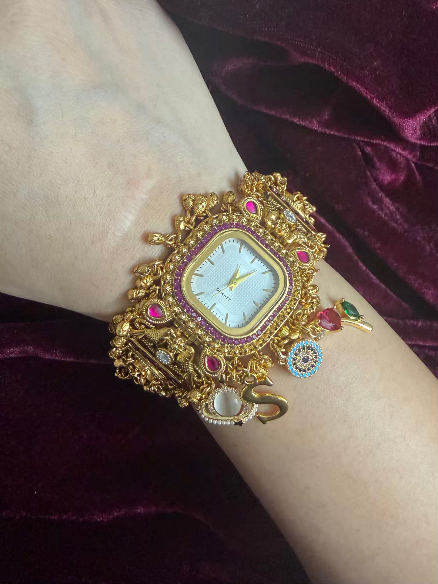Square Dial Rosy Maharani Watch Design Heritage Bracelet (Customise FREE Initial )