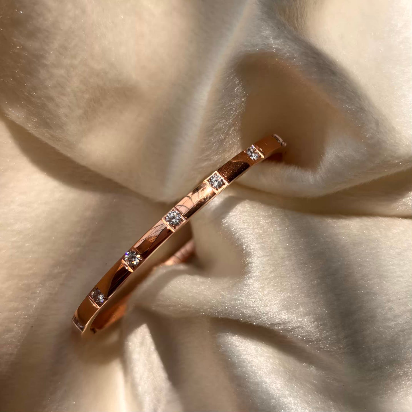 Rose Gold Diamond Sleek Bangle