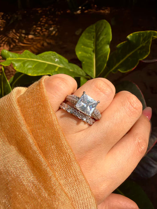 Queen Selena Diamonds Silver Plated Premium Ring Combo ( Solitaire + Band )