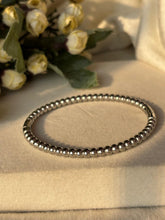 Load image into Gallery viewer, Sleeky Bracelet Silver Plated Bangle
