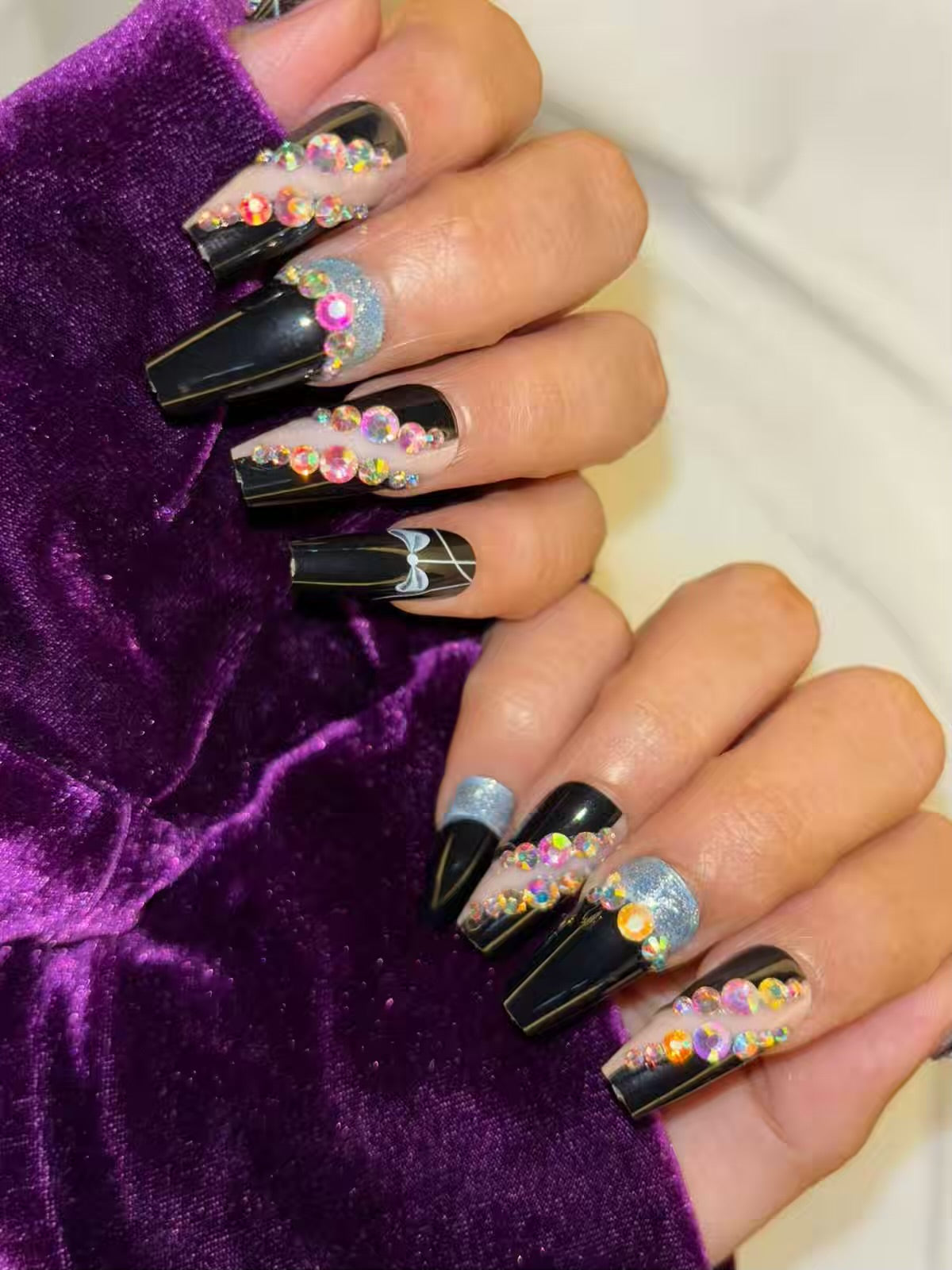 Black Sequins Shimmery Fancy Party Bridal Press On Nails ( Set of 24 )