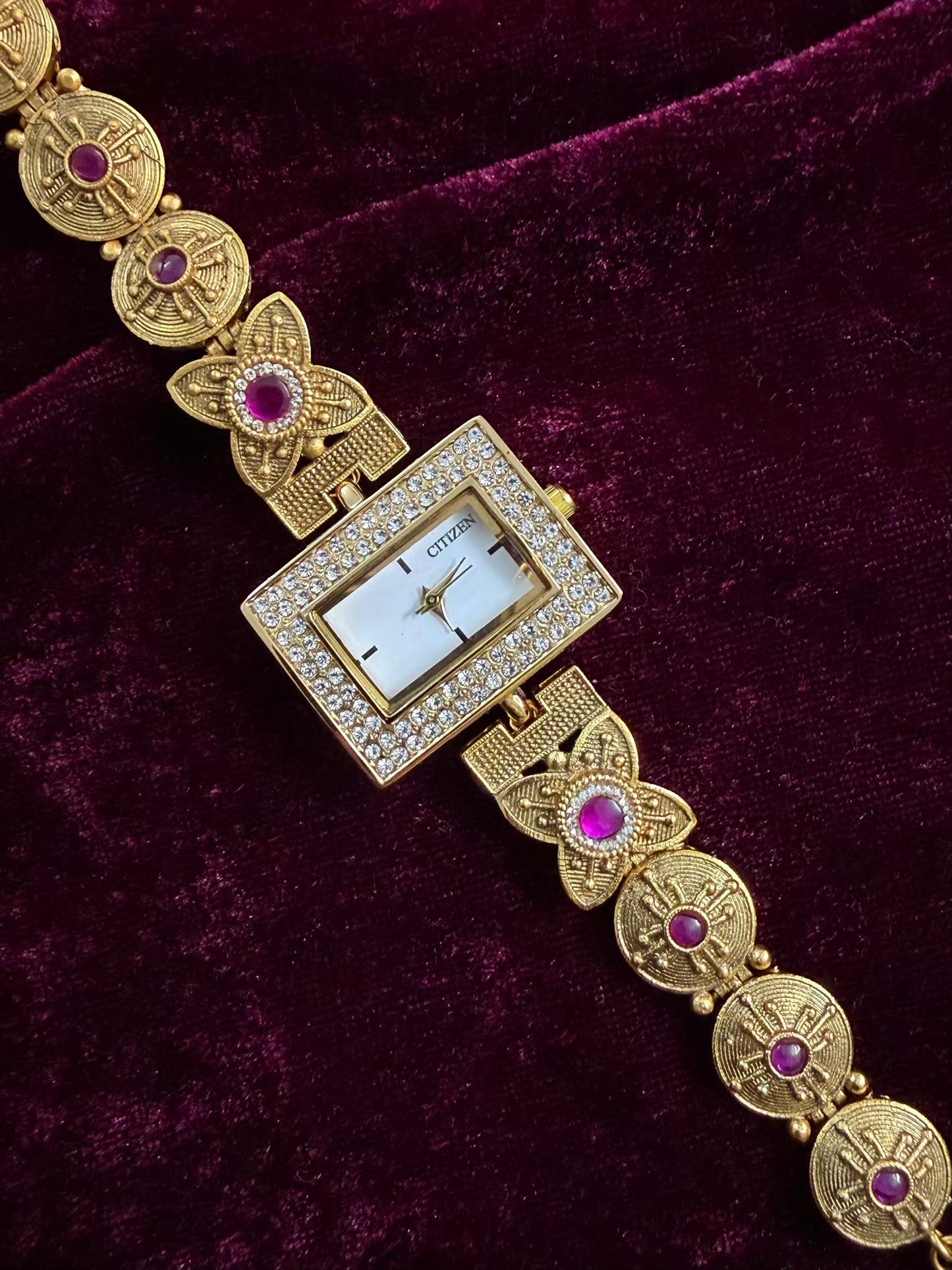 Square Dial Royal Gold Maharani Watch Design Heritage Bracelet