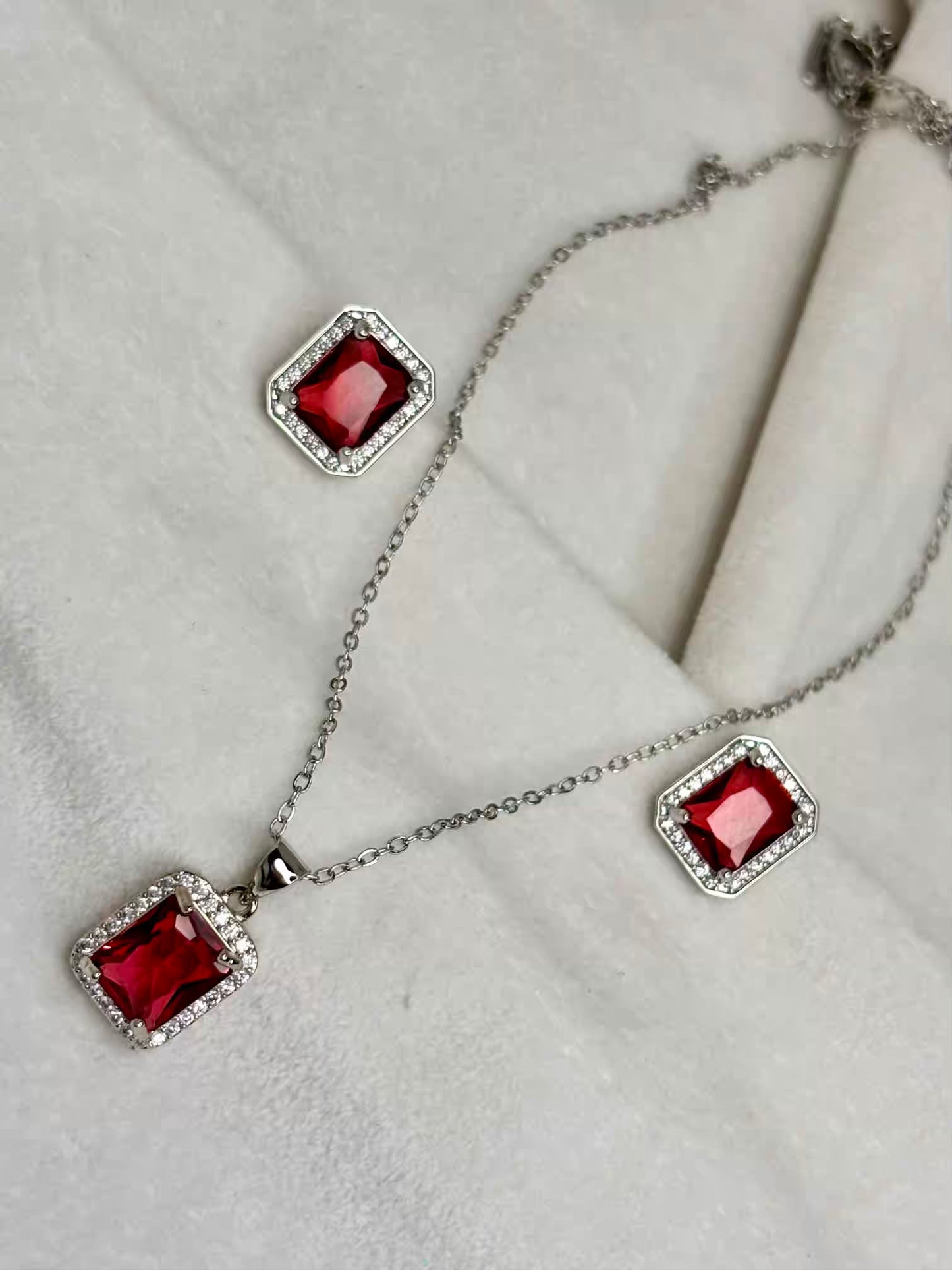 Red Pink Ruby Diamond Necklace Ear Studs Set - Silver Plated