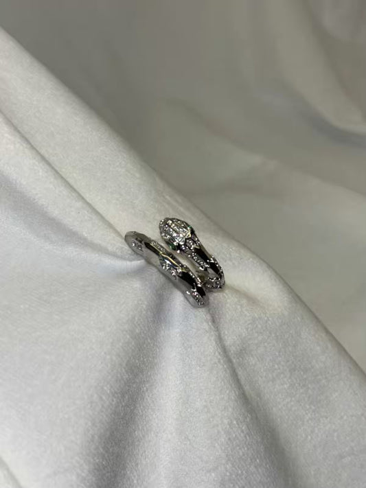 Premium Full Silver Skin Snake Adjustable Ring ( Silver )