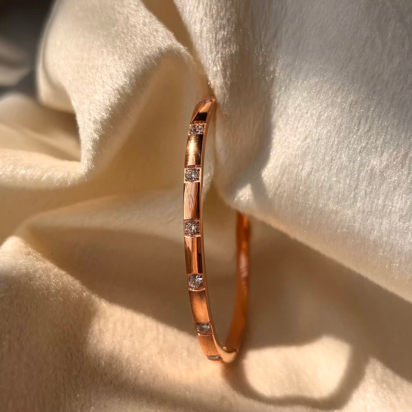 Rose Gold Diamond Sleek Bangle