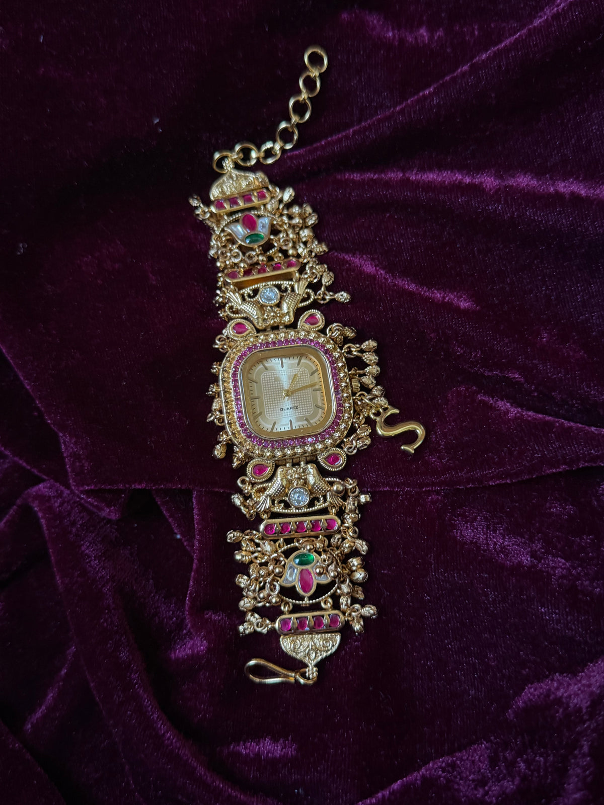 Diwali 🪔 Gold New Launch Square Dial Maharani Watch Heritage Bracelet